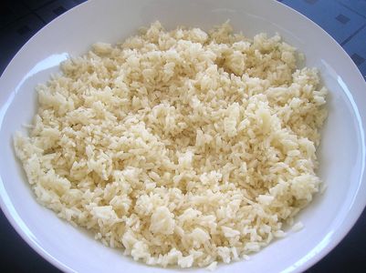 Arroz blanco de acompañamiento